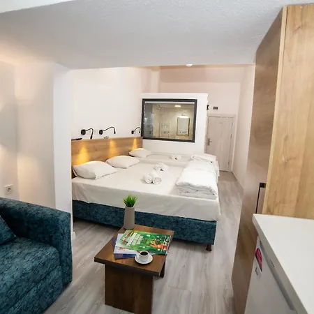 Hotel Blue Topas